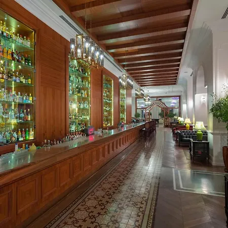 鲁比白金spa度假村及套房酒店 酒店 阿萨拉尔